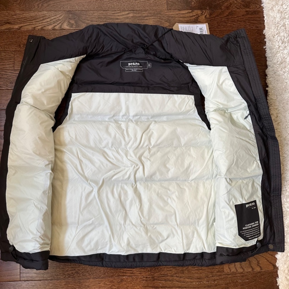 prAna NWT Hellebore Down Vest Charcoal Medium W1320224 - Picture 8 of 16